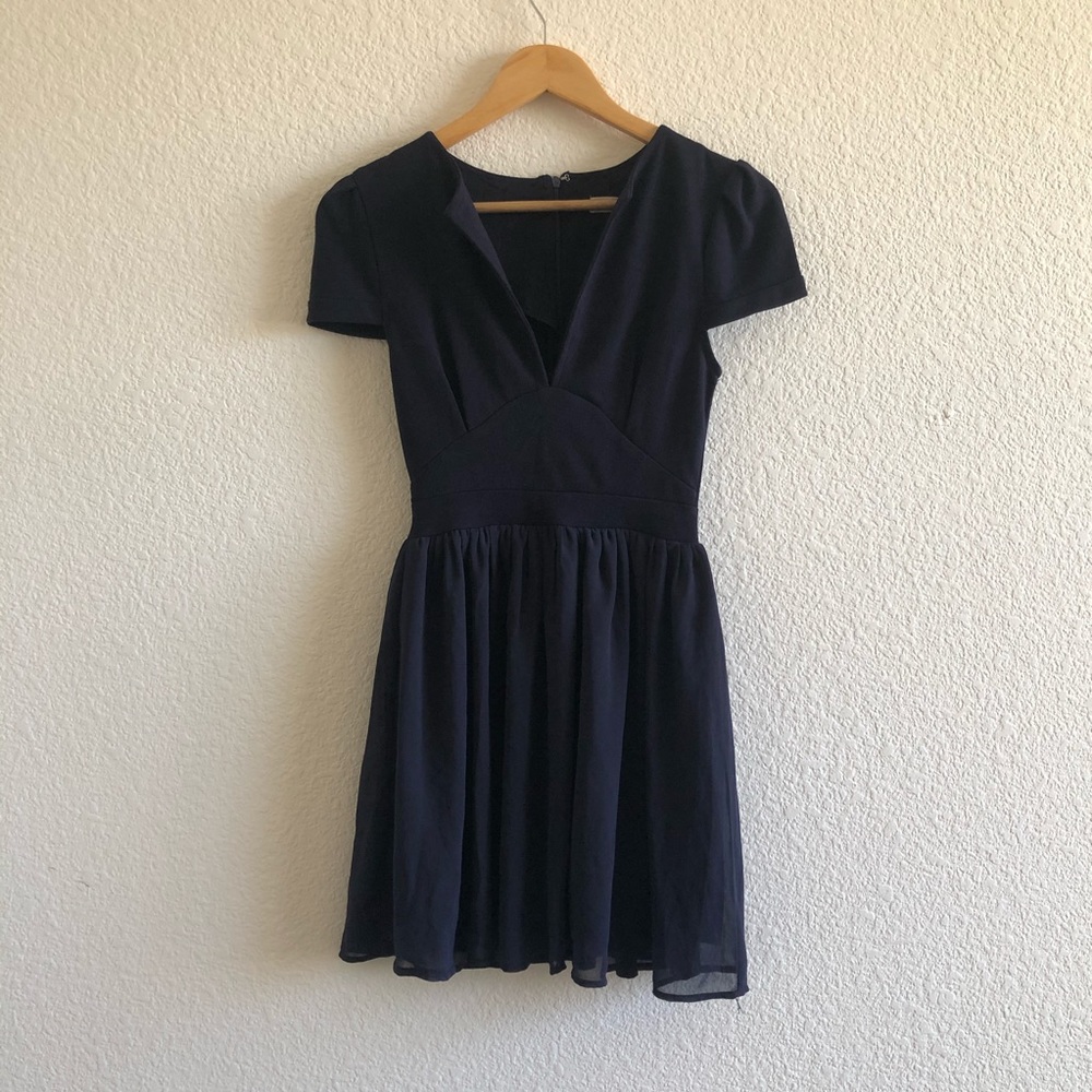 Navy v neck dress